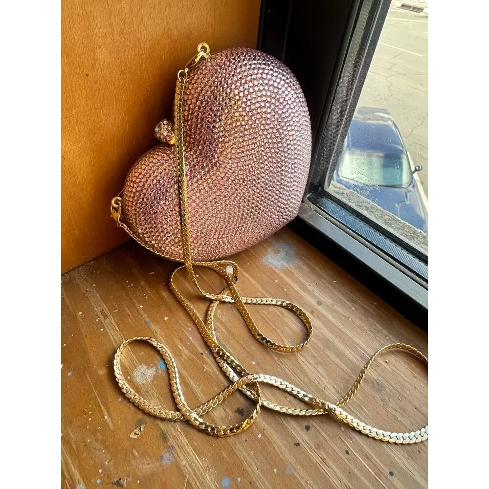 AQS by AquaSwiss Pink Jeweled Heart Clutch Shaped Crystal Clutch Purse NEW